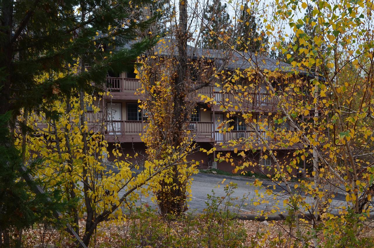 Deep Creek Motel Running Springs Exterior foto